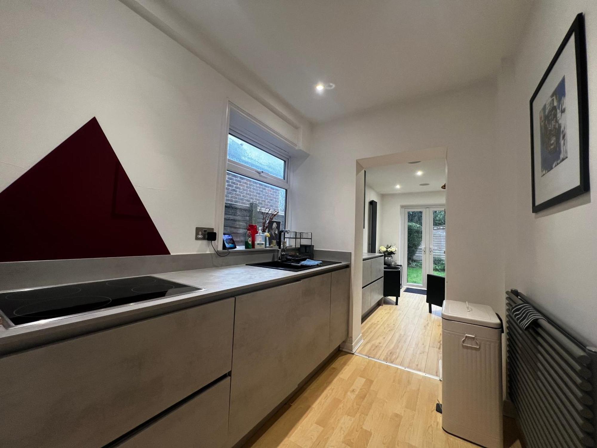 Warm And Cosy City Centre Home Near Train Station Chichester Exteriér fotografie